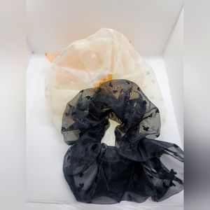 Beautiful set of 3 heart design scrunchies